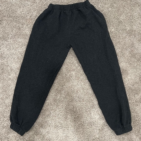 Brandy Melville Rosa Sweatpants size s/m - Picture 2 of 3